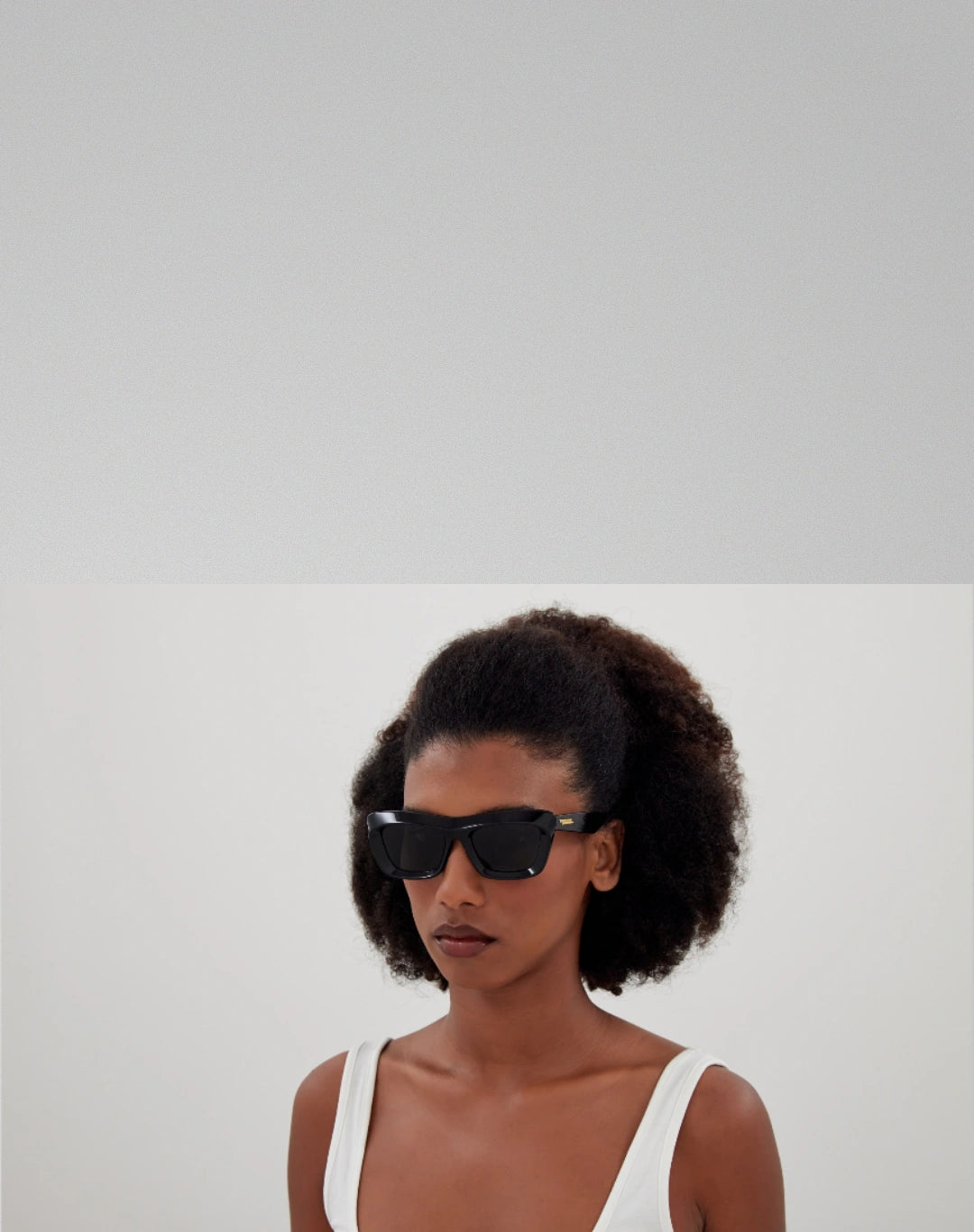 Bottega Veneta BV1283S-001 – Lunettes de soleil rectangulaire noir (M)