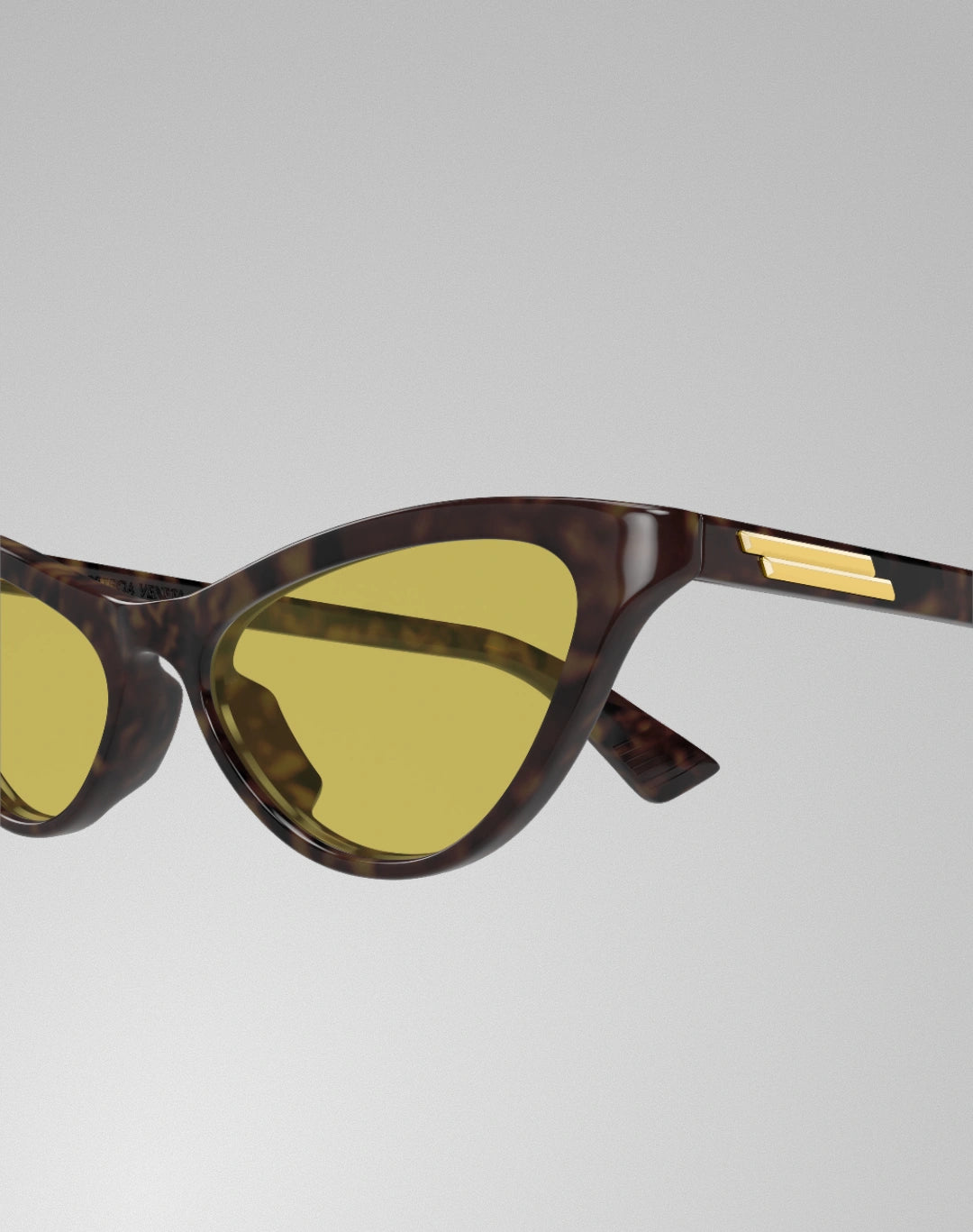 Bottega Veneta BV1414S-002 – Lunettes de soleil œil-de-chat havane (M)