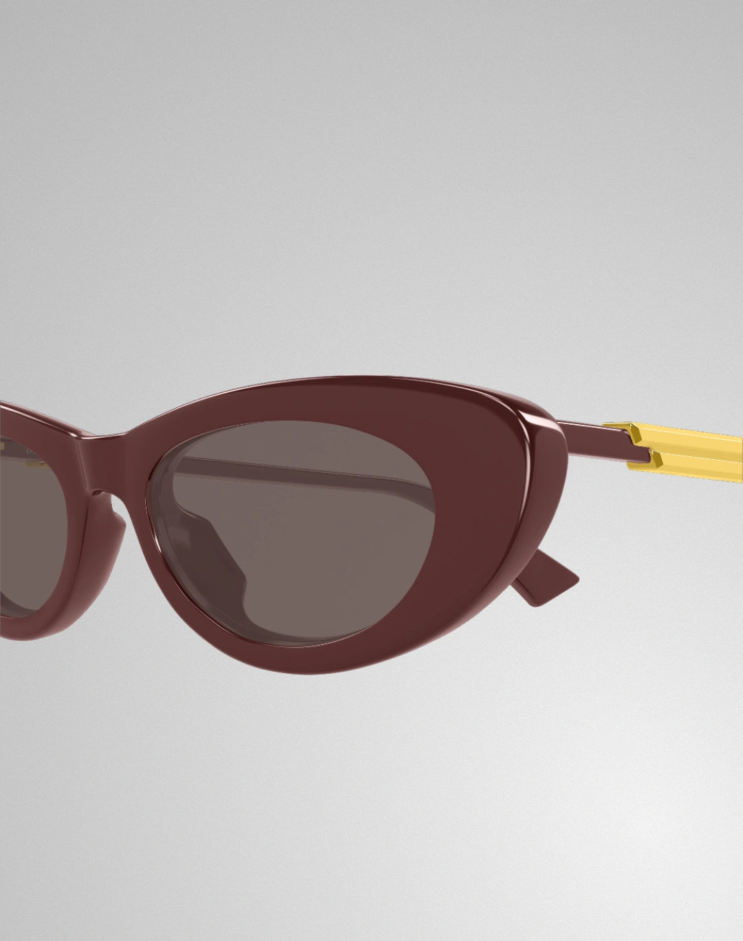 Bottega Veneta BV1447S-003 – Lunettes de soleil ovale bordeaux (S)