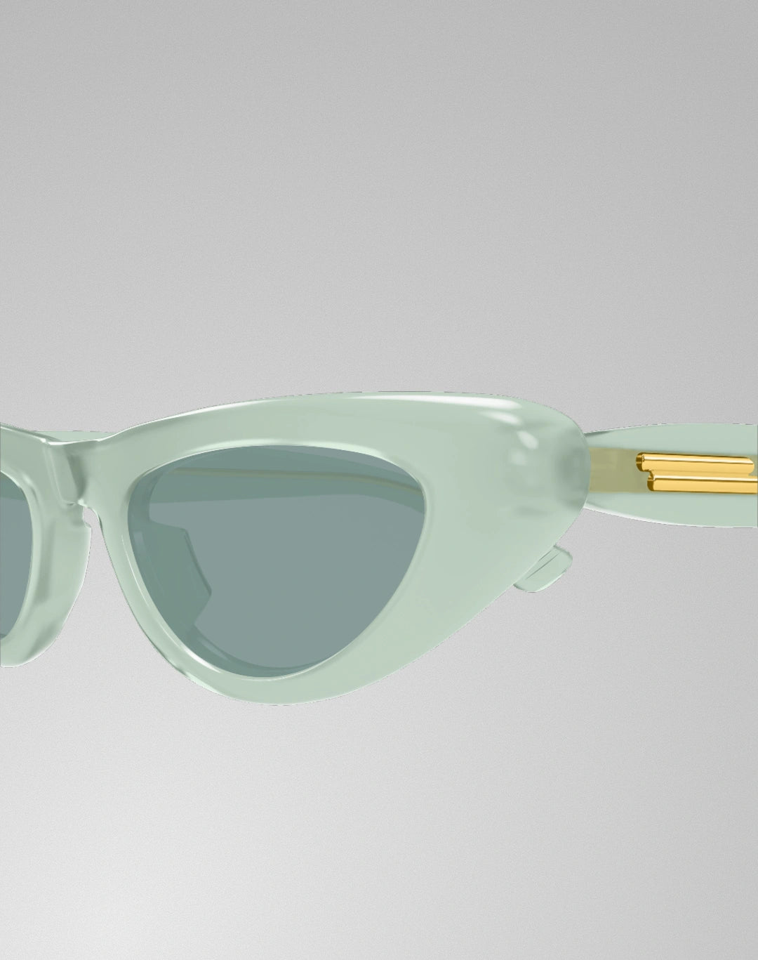 Bottega Veneta BV1450S-003 – Lunettes de soleil œil de chat vert (M)