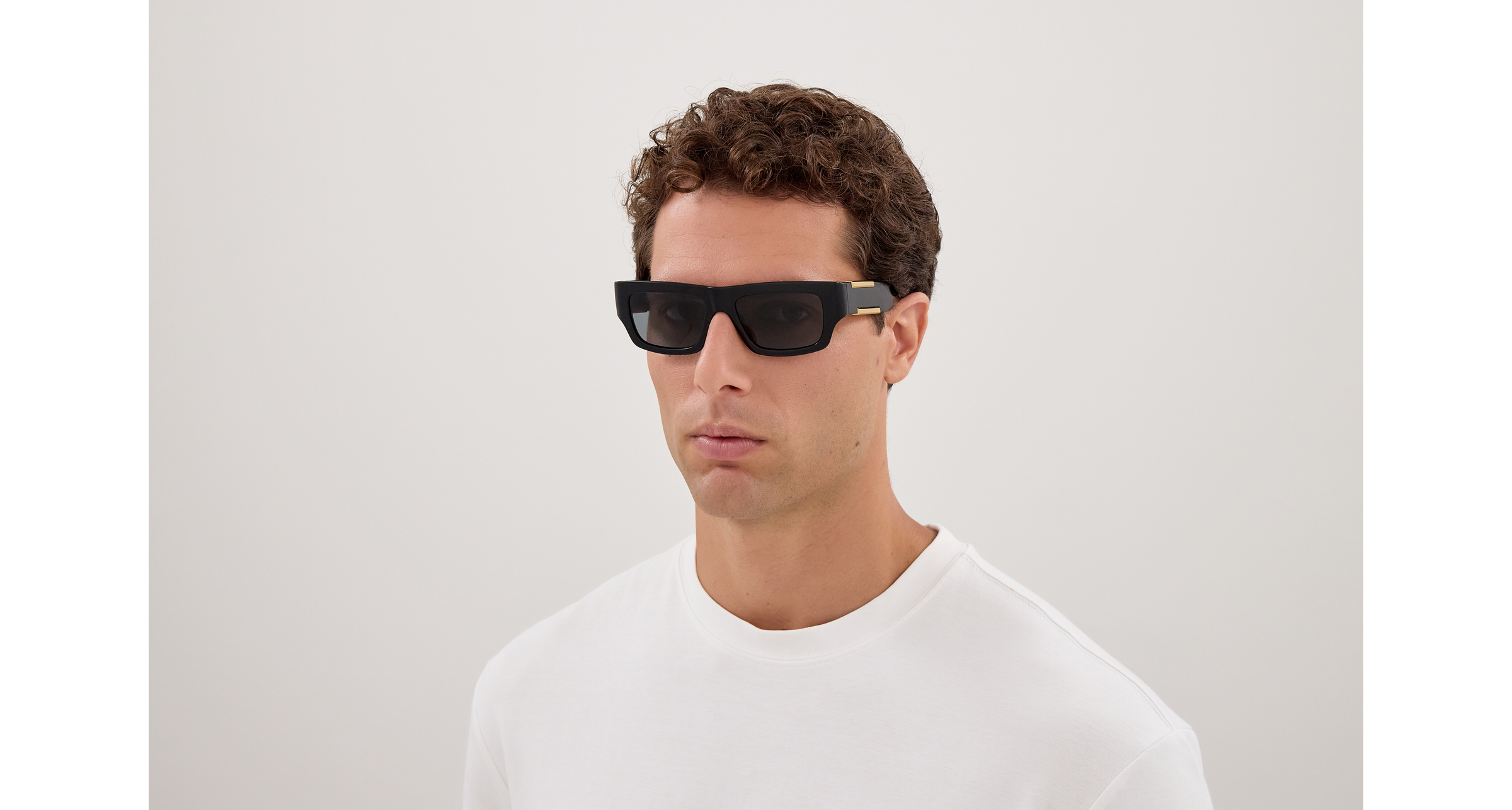 Bottega Veneta BV1452S-001 – Lunettes de soleil rectangulaire noir (M)