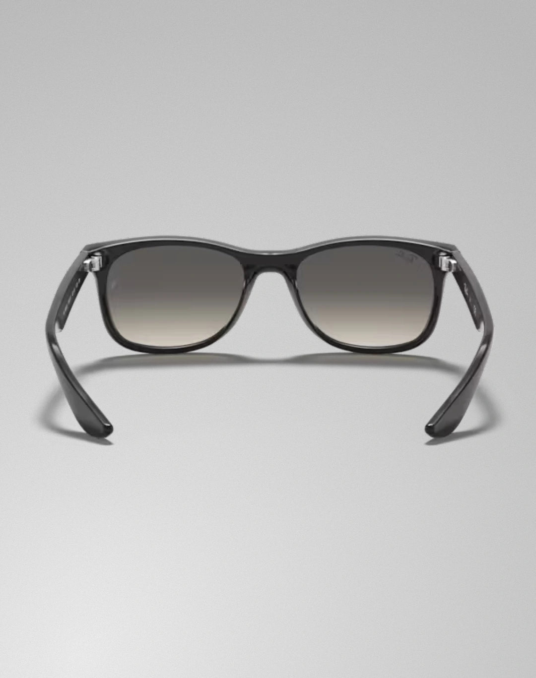 Ray-Ban 0RJ9052S-100-11 – Lunettes de soleil carré noir