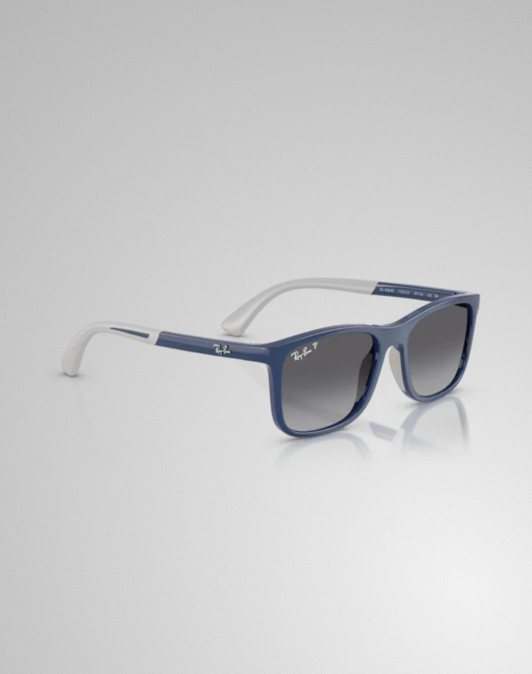 Ray-Ban 0RJ9084S-7187T3 – Lunettes de soleil carré bleu sur caoutchouc gris