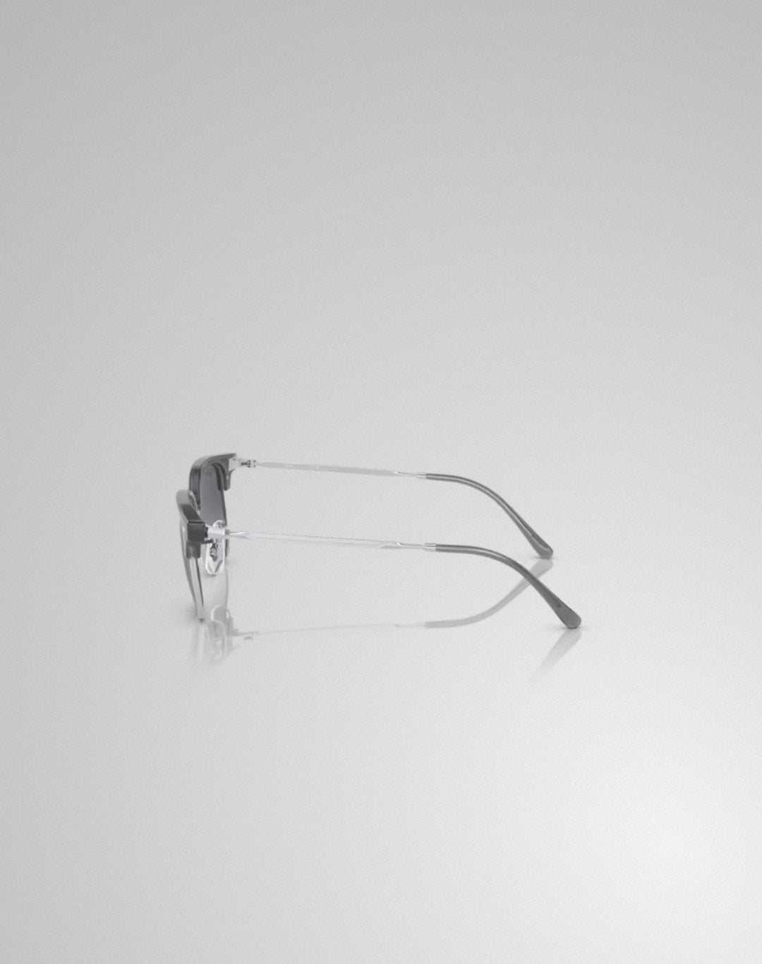 Ray-Ban 0RJ9116S-7134T3 – Lunettes de soleil irrégulier opale bleu sur argent