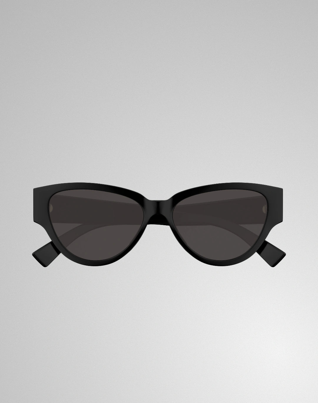 Bottega Veneta BV1319S-001 – Lunettes de soleil œil de chat noir (M)