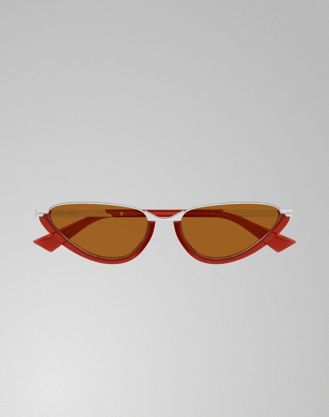 Bottega Veneta BV1346S-002 – Lunettes de soleil Œil-de-chat rouge (L)