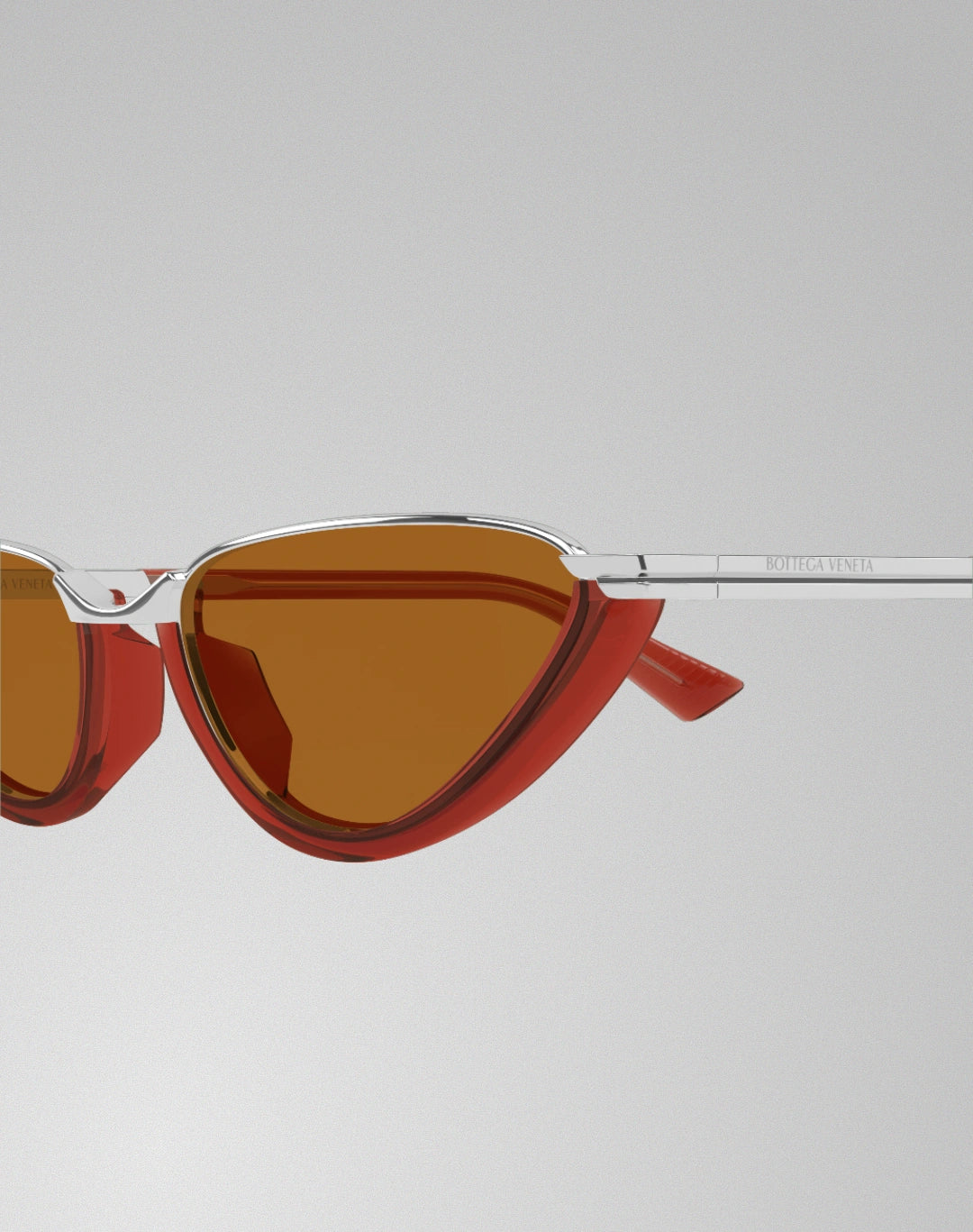 Bottega Veneta BV1346S-002 – Lunettes de soleil Œil-de-chat rouge (L)