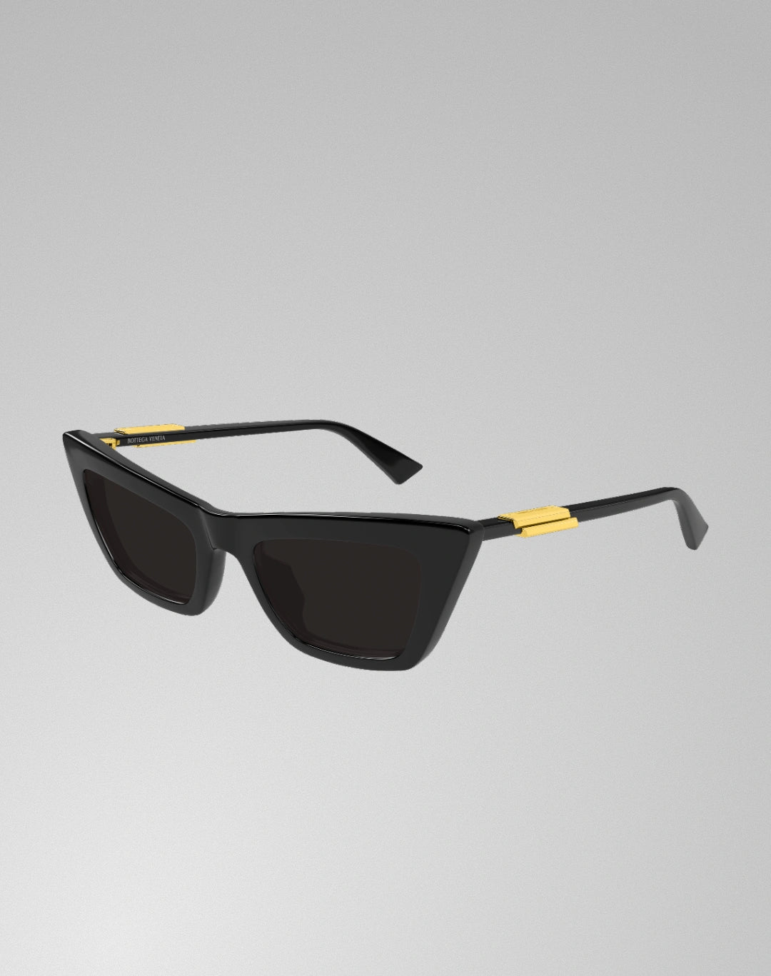 Bottega Veneta BV1446S-001 – Lunettes de soleil oeil de chat noir (M)