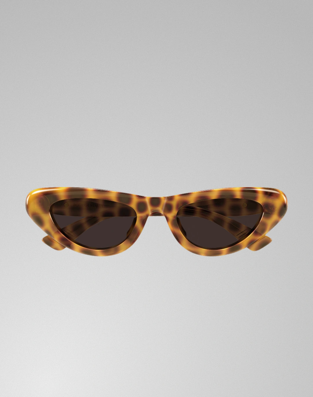 Bottega Veneta BV1450S-002 – Lunettes de soleil œil de chat havane (M)