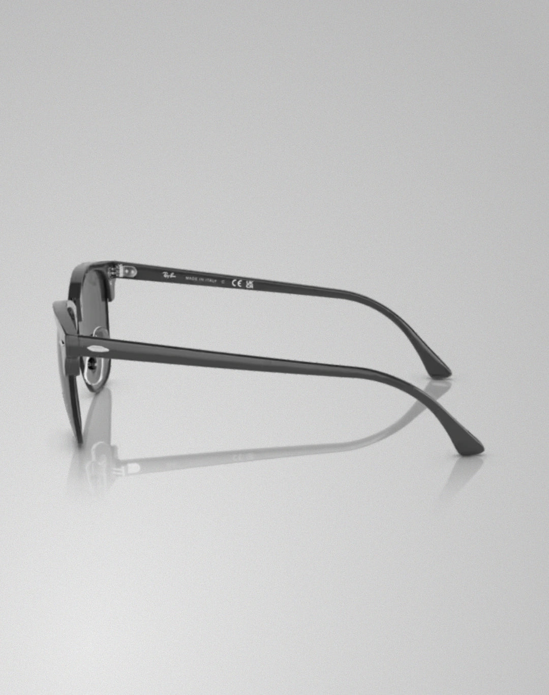 Ray-Ban 0RB3016-1367B1 – Lunettes de soleil carré gris sur noir